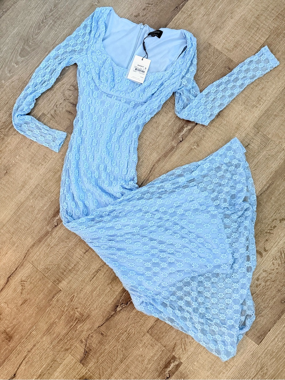 Bardot Adoni Lace Midi Dress – Cornflower Blue – Size US 4 – NWT
